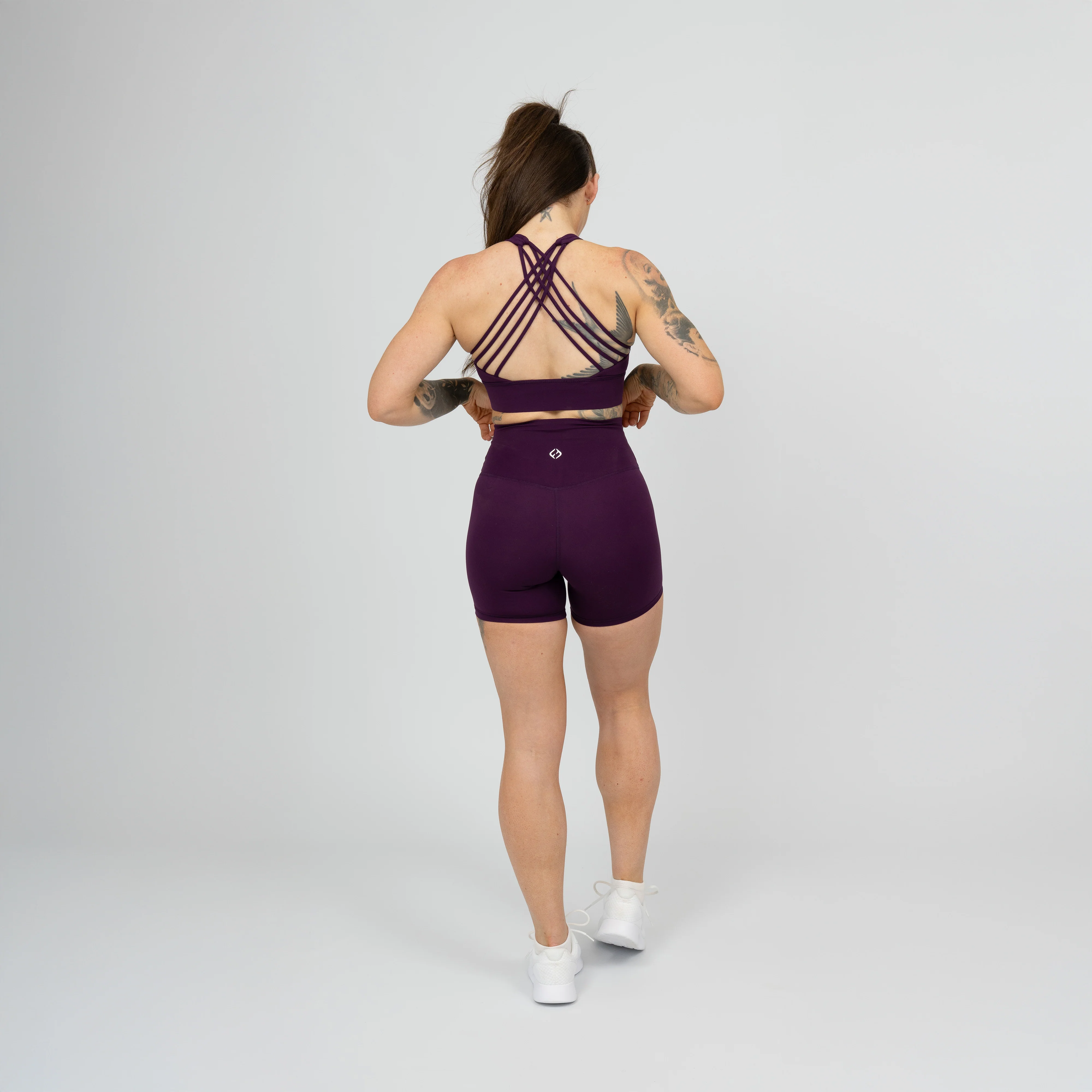 Anya Short - Image 4