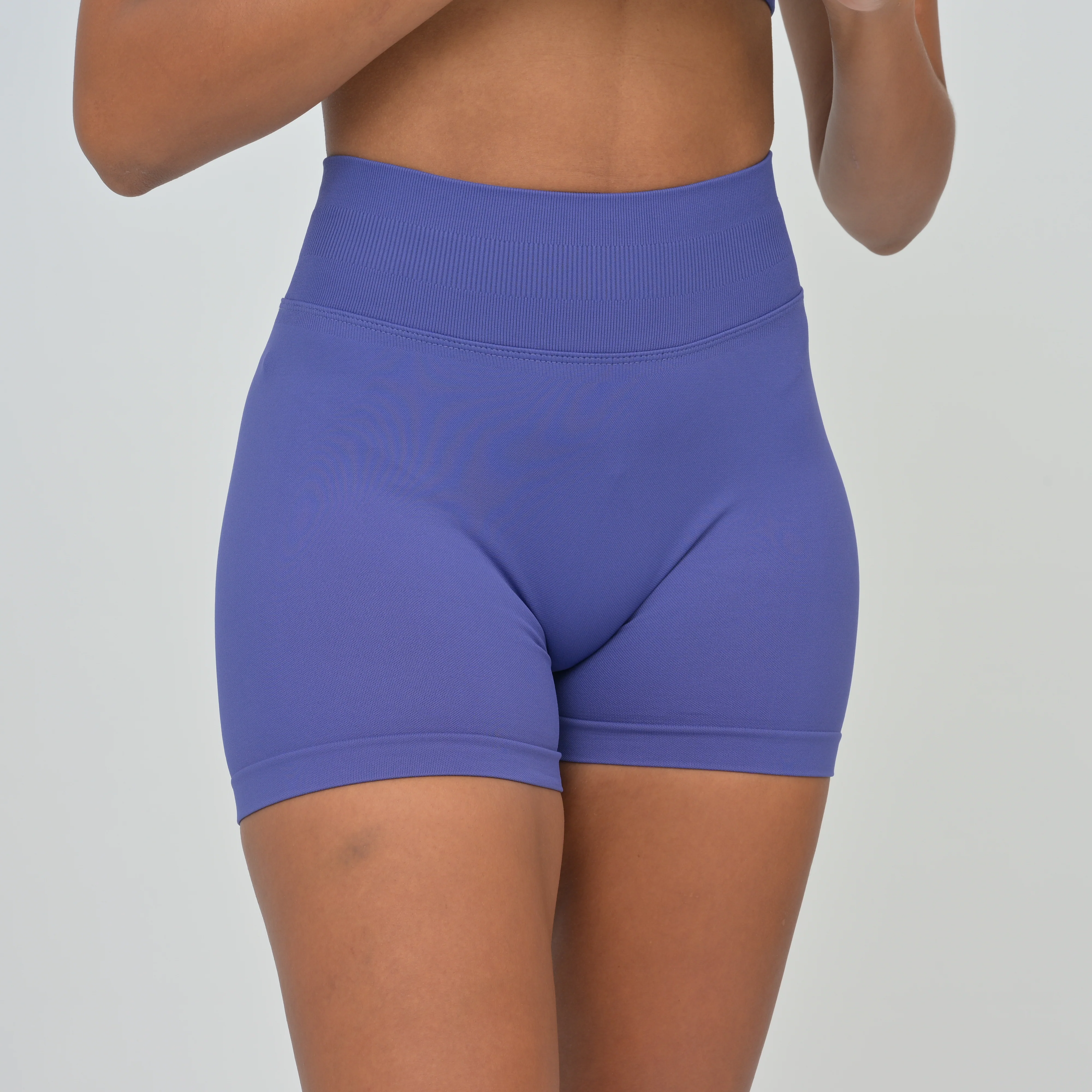 Bella Short - Image 11