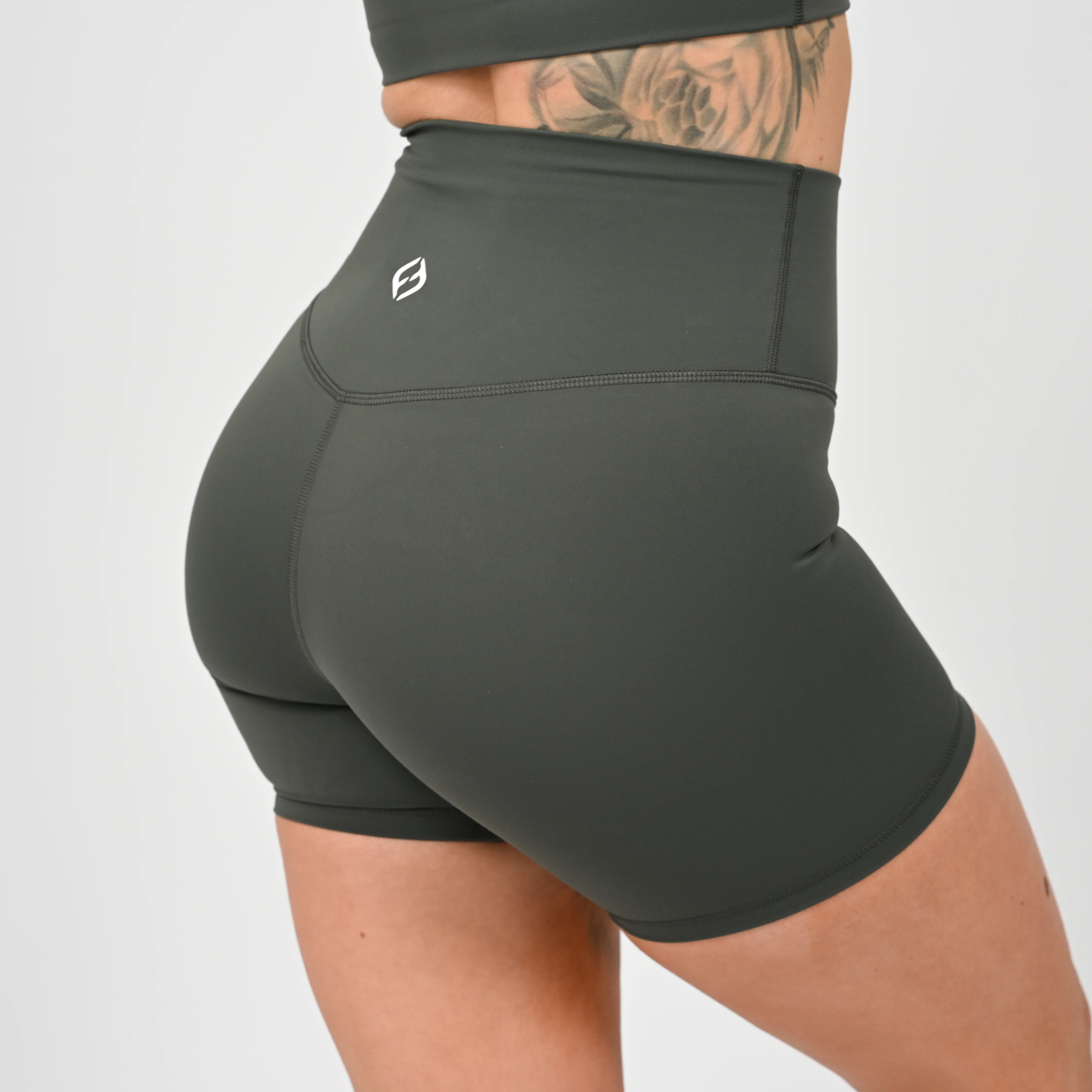 Christie Short - Image 3