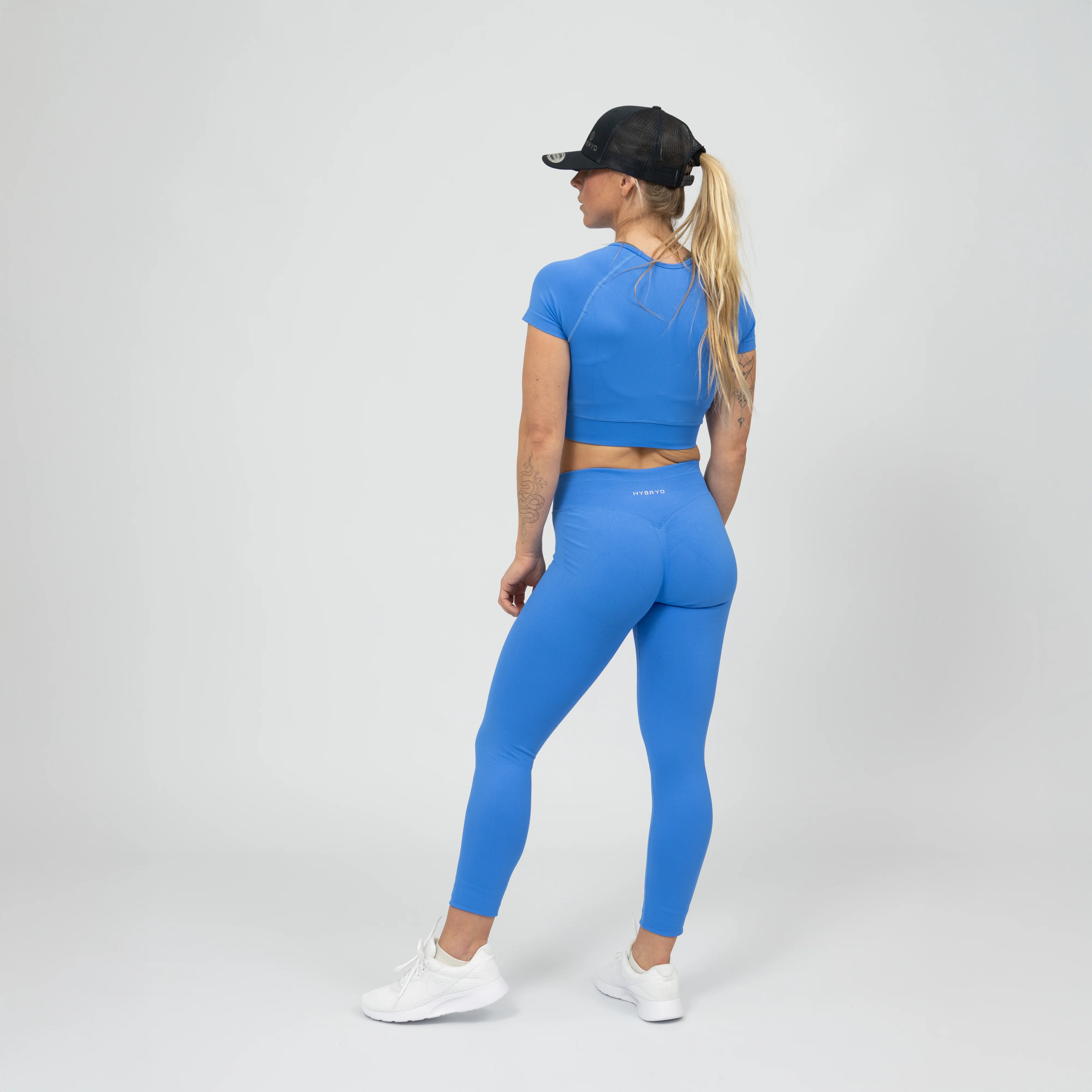 Emily Cropped Tee - Image 6