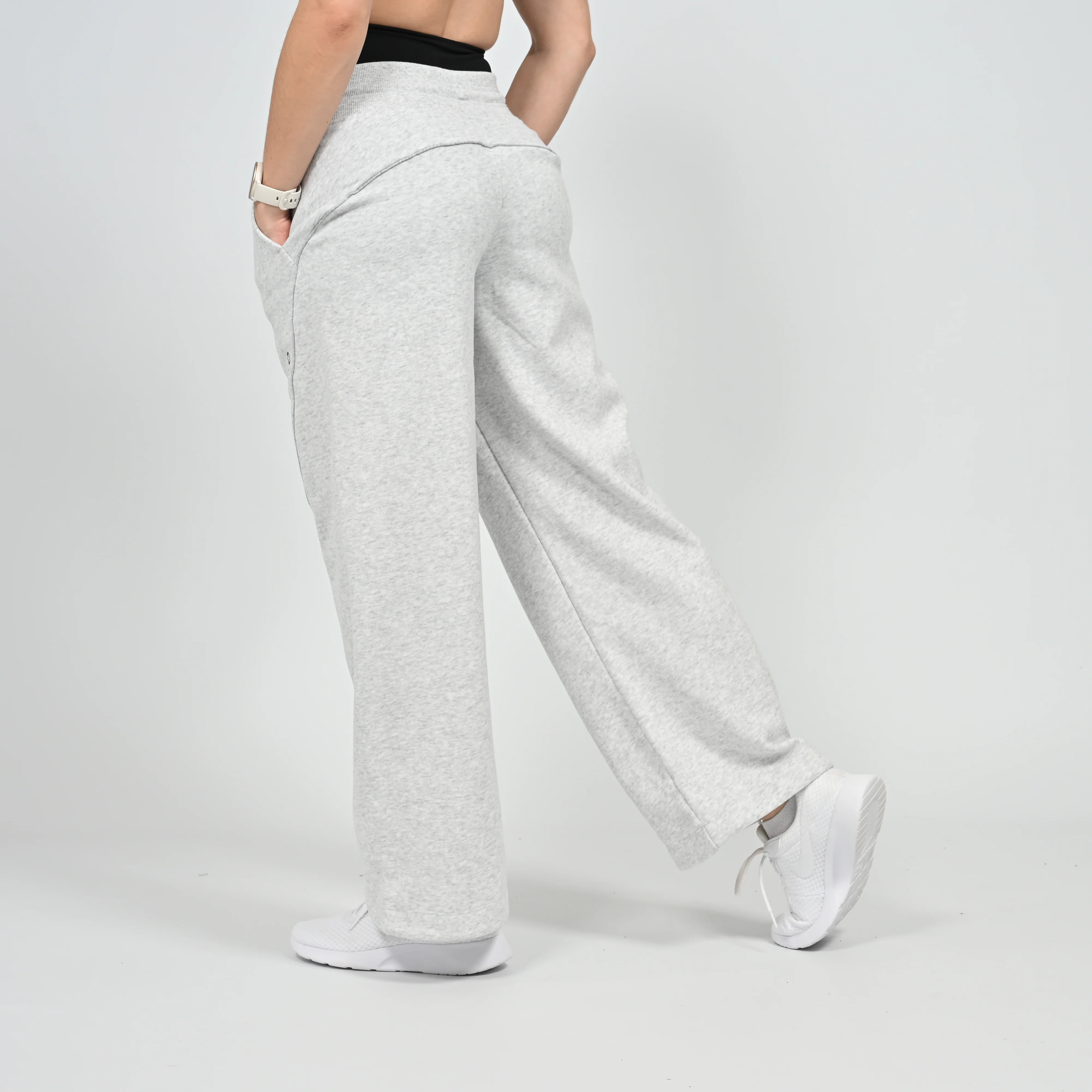Bobby Jogger - Image 3
