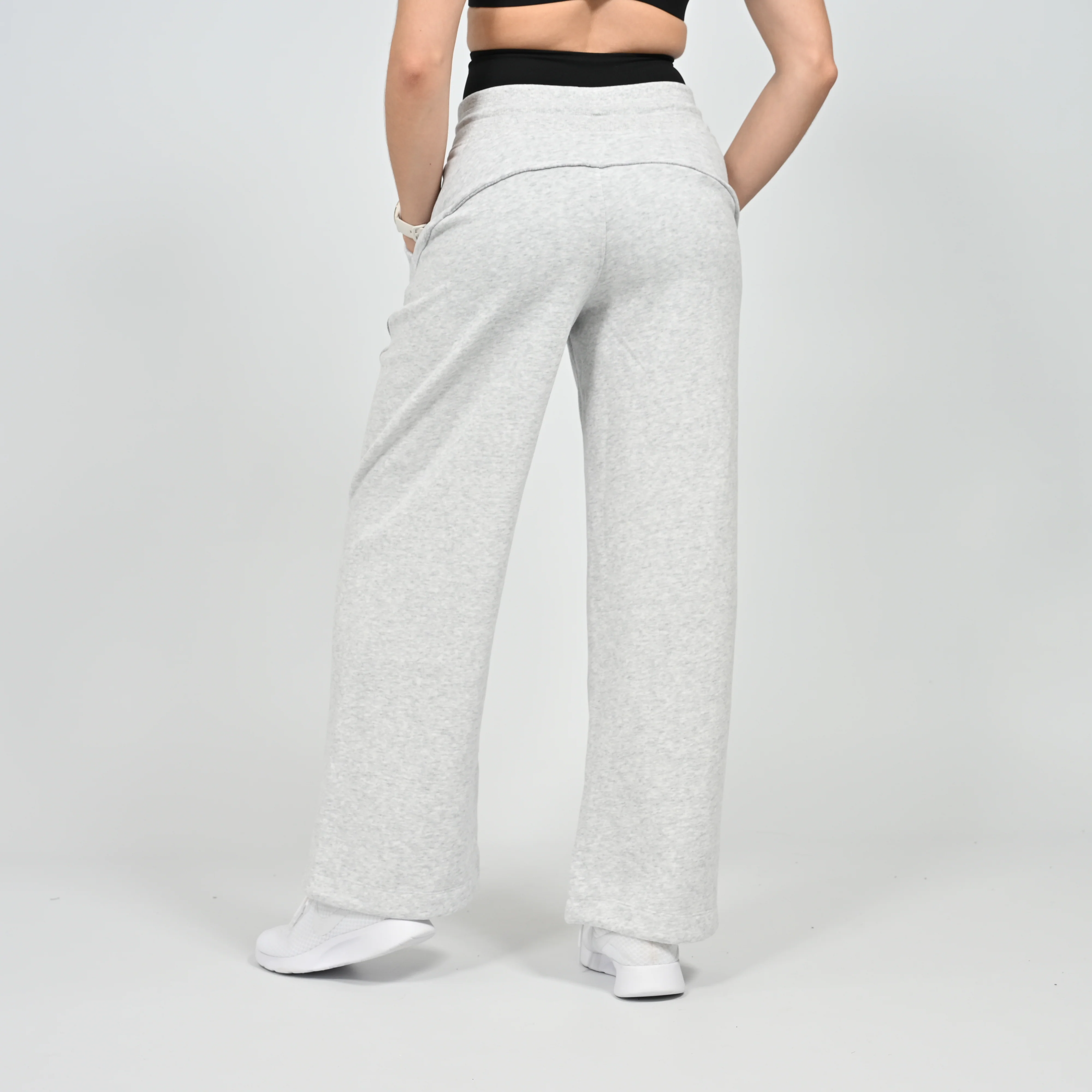 Bobby Jogger - Image 4