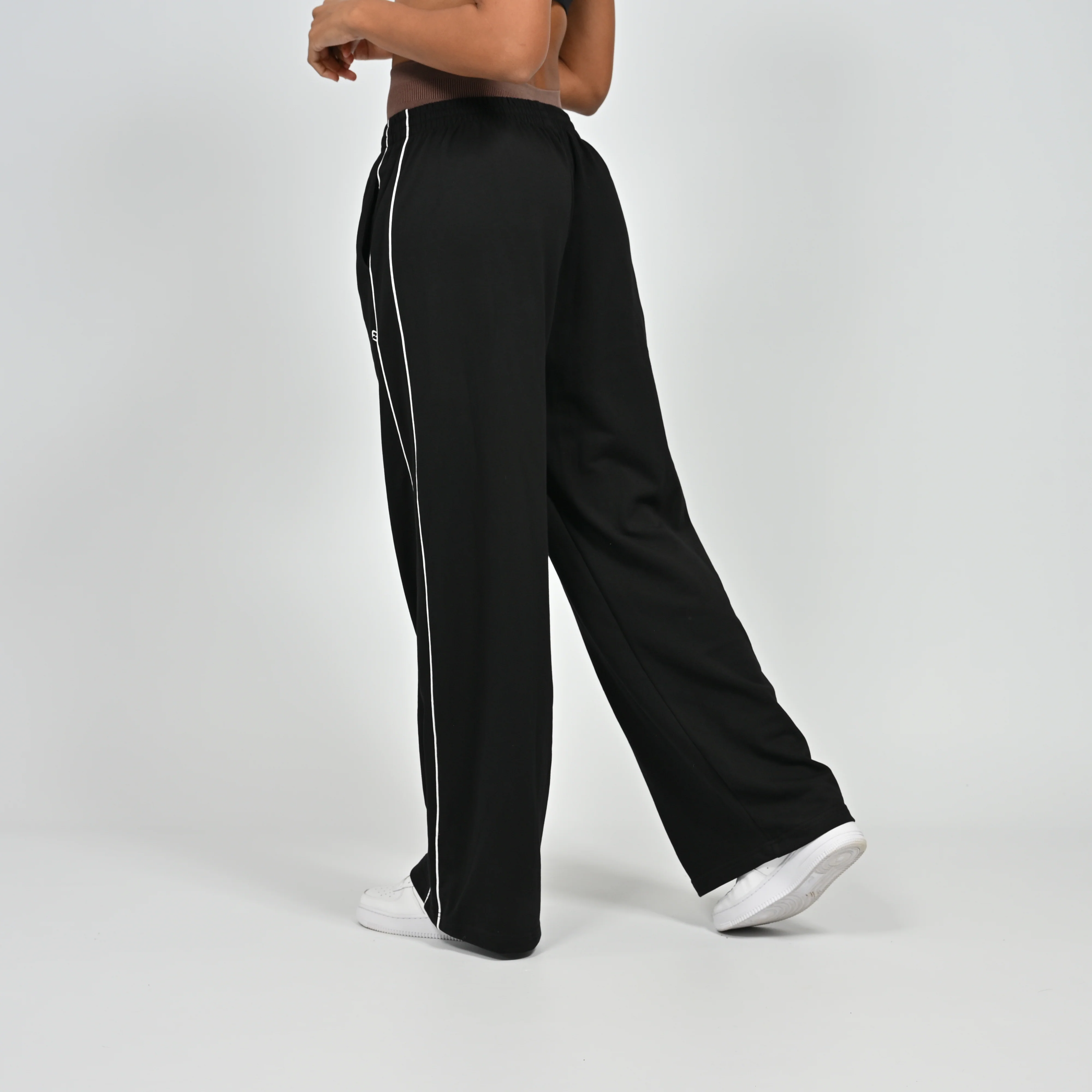 Jordan Wide leg Jogger - Image 11