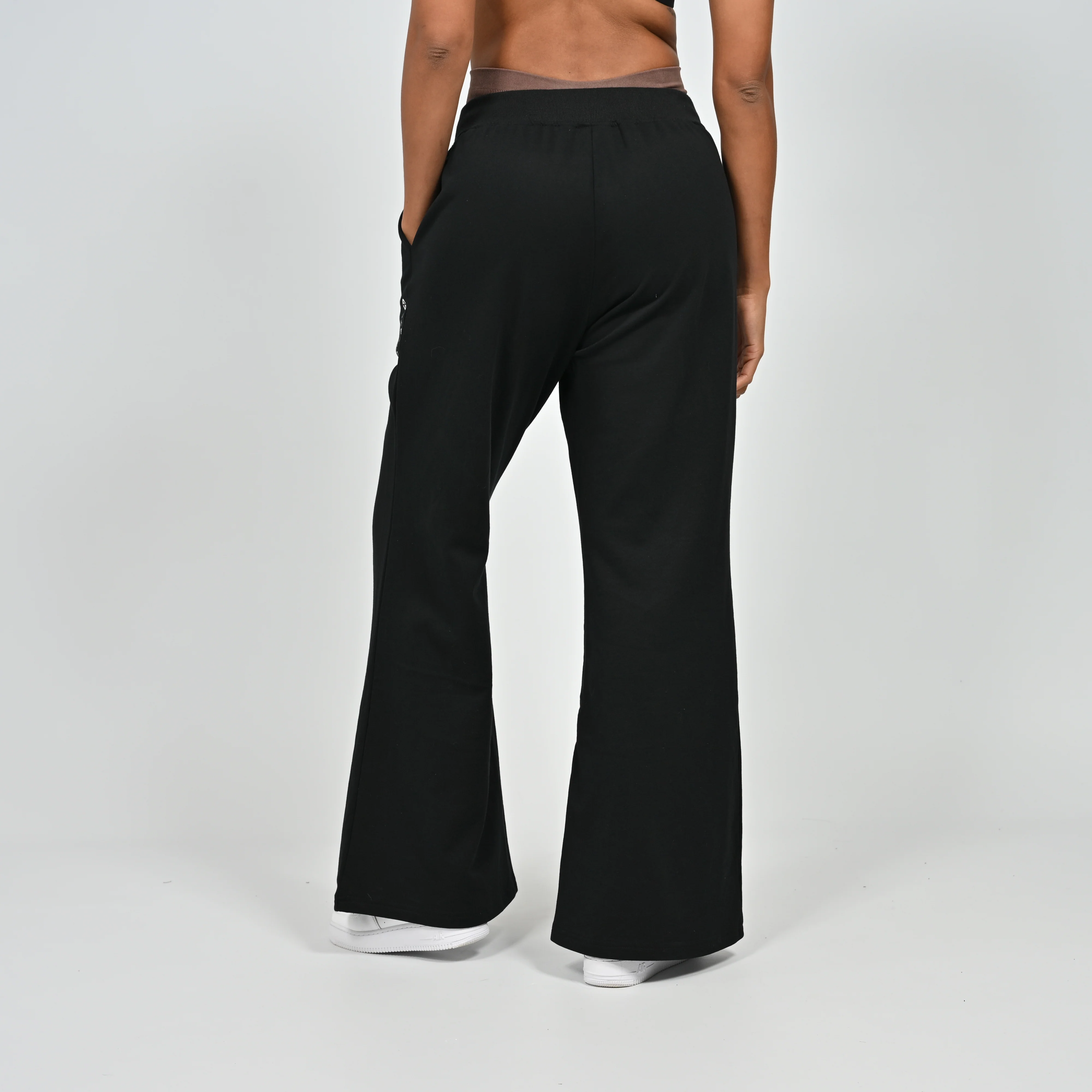 Serena Wide leg Jogger - Image 7