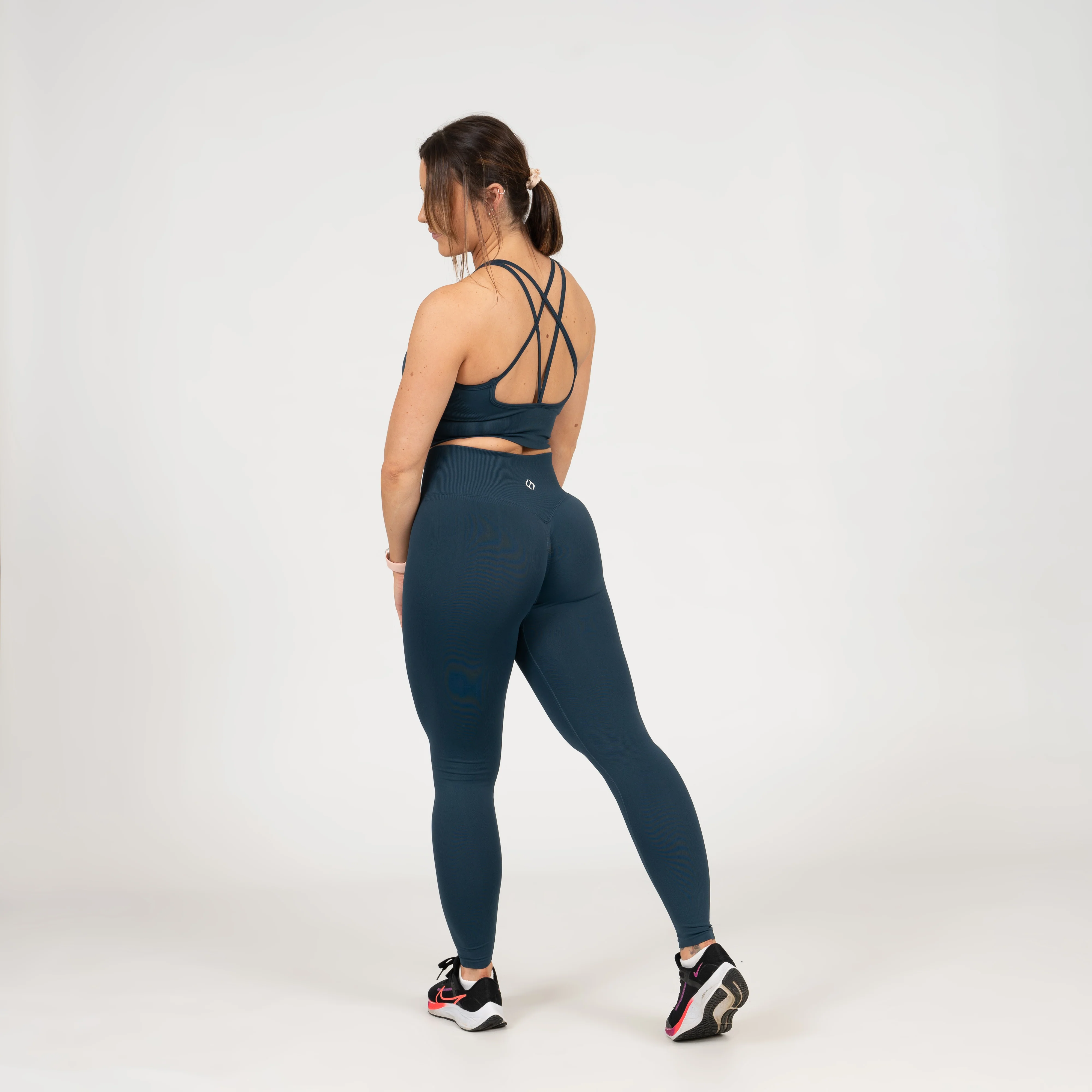Taran Bra - Image 19