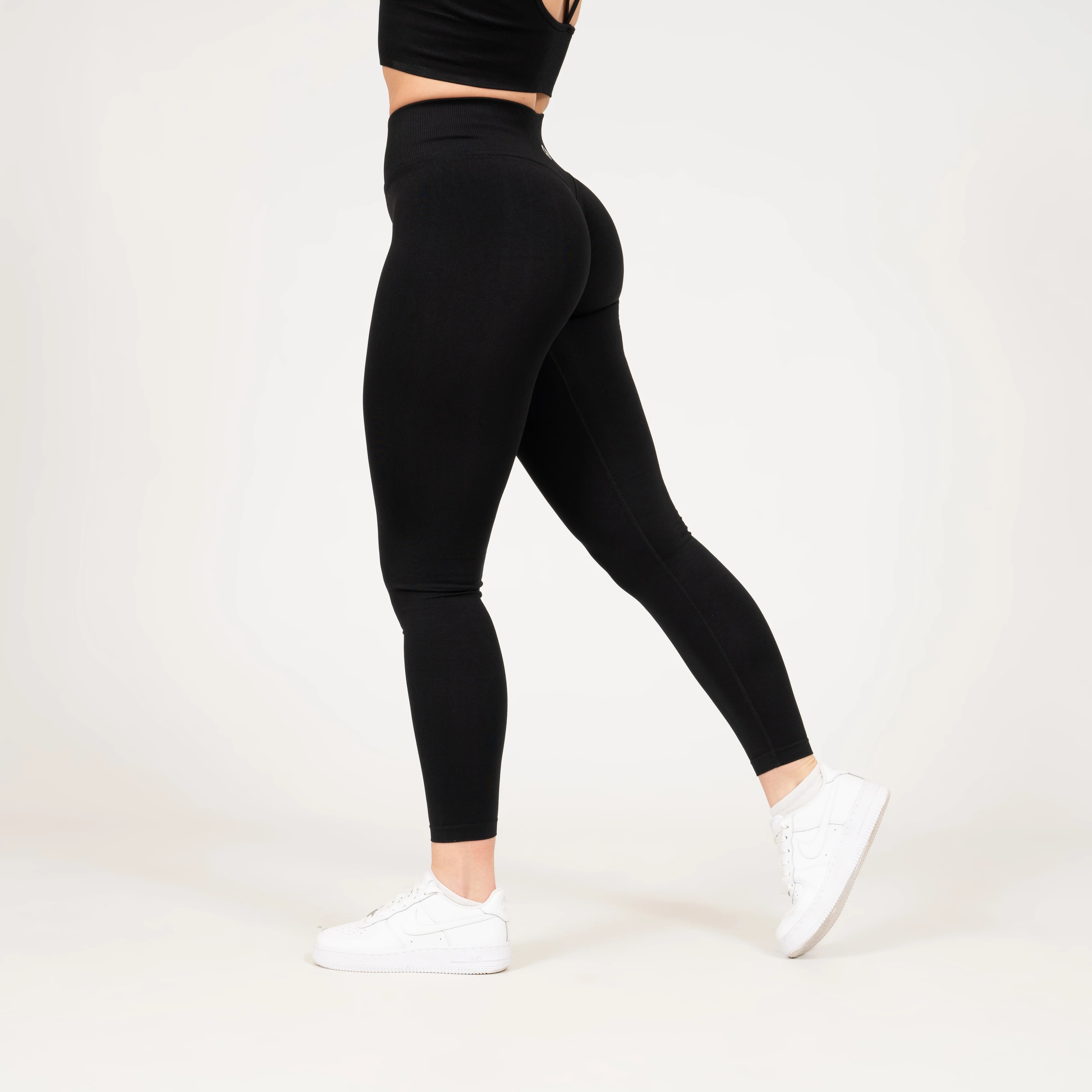 Taran Leggings - Image 18
