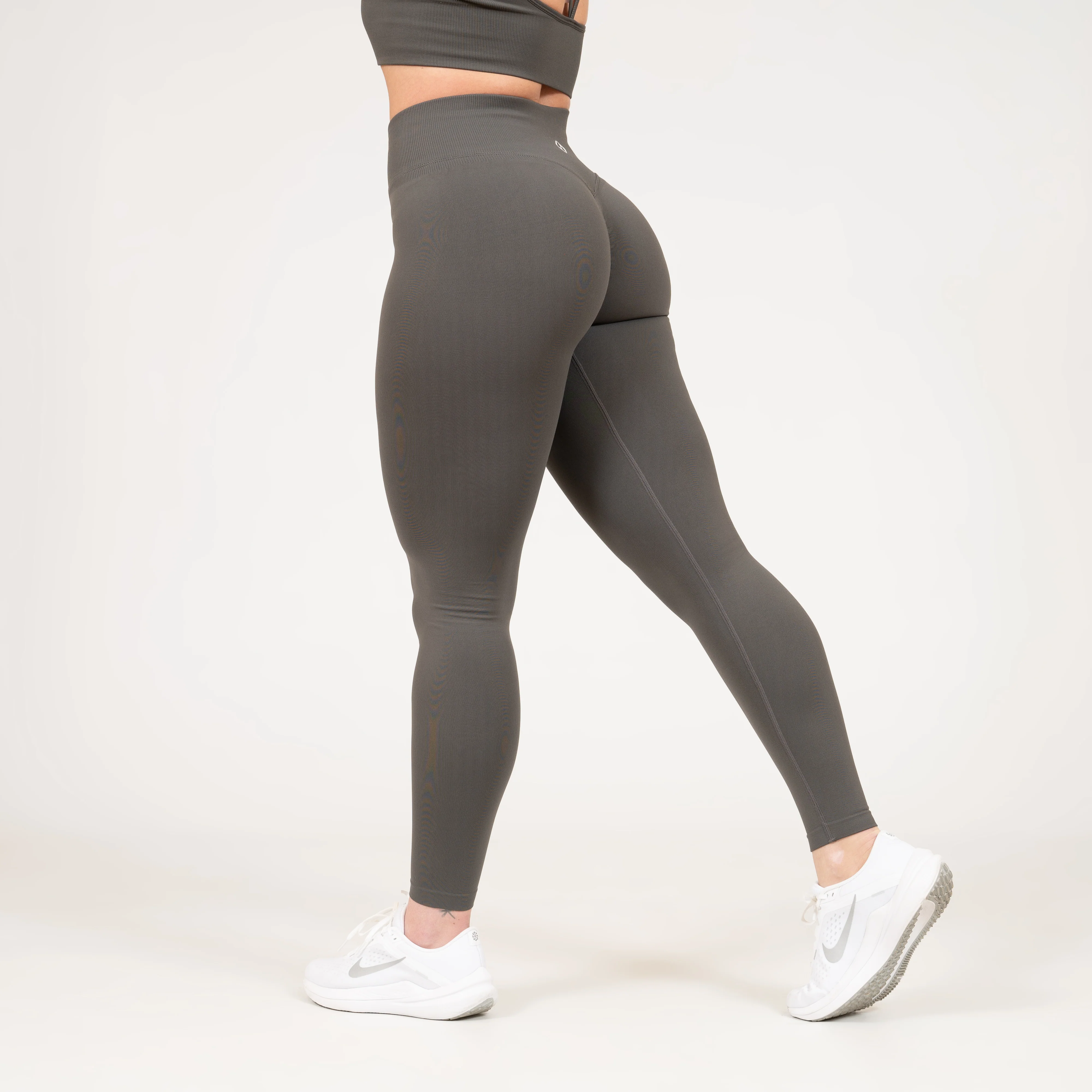 Taran Leggings - Image 24