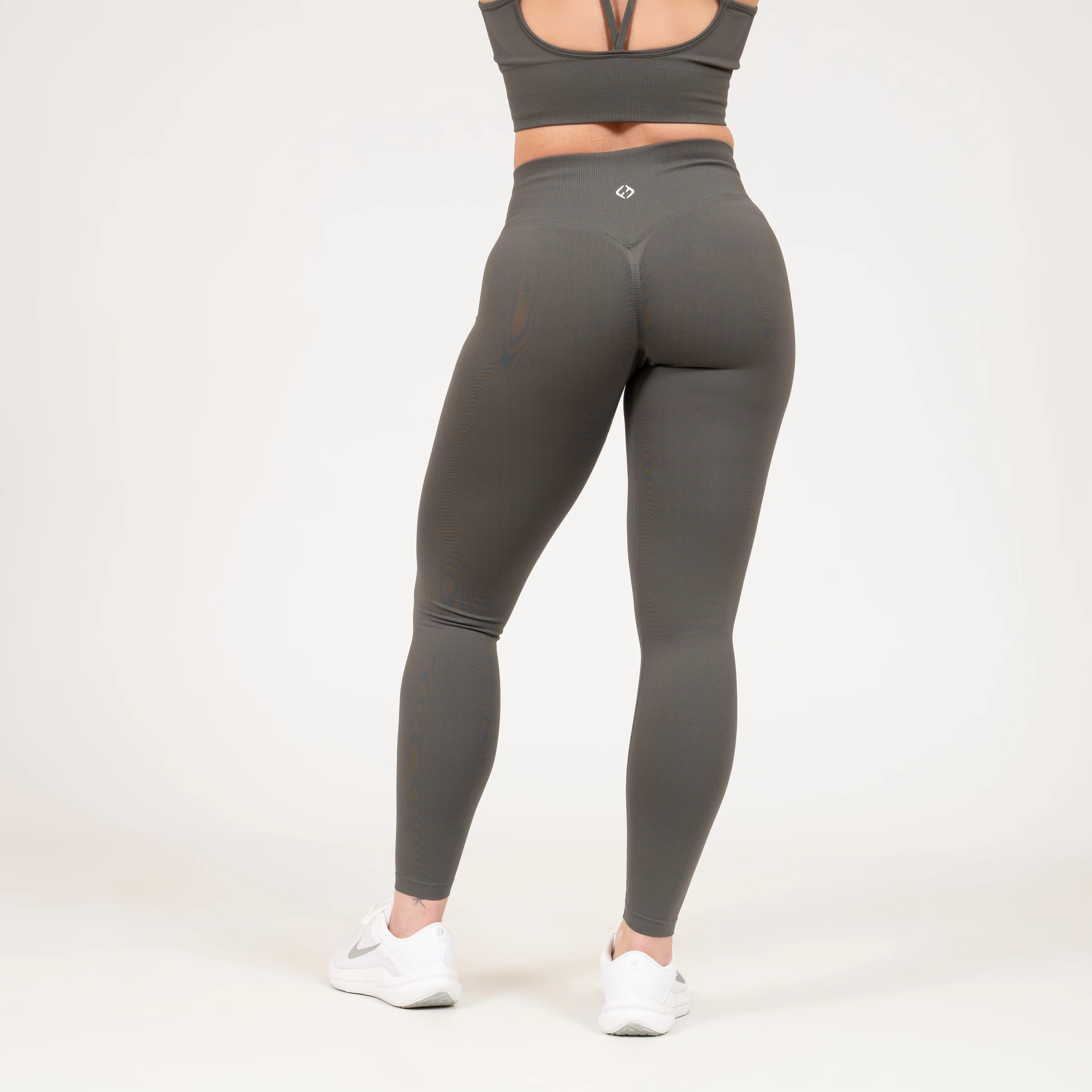 Taran Leggings - Image 26