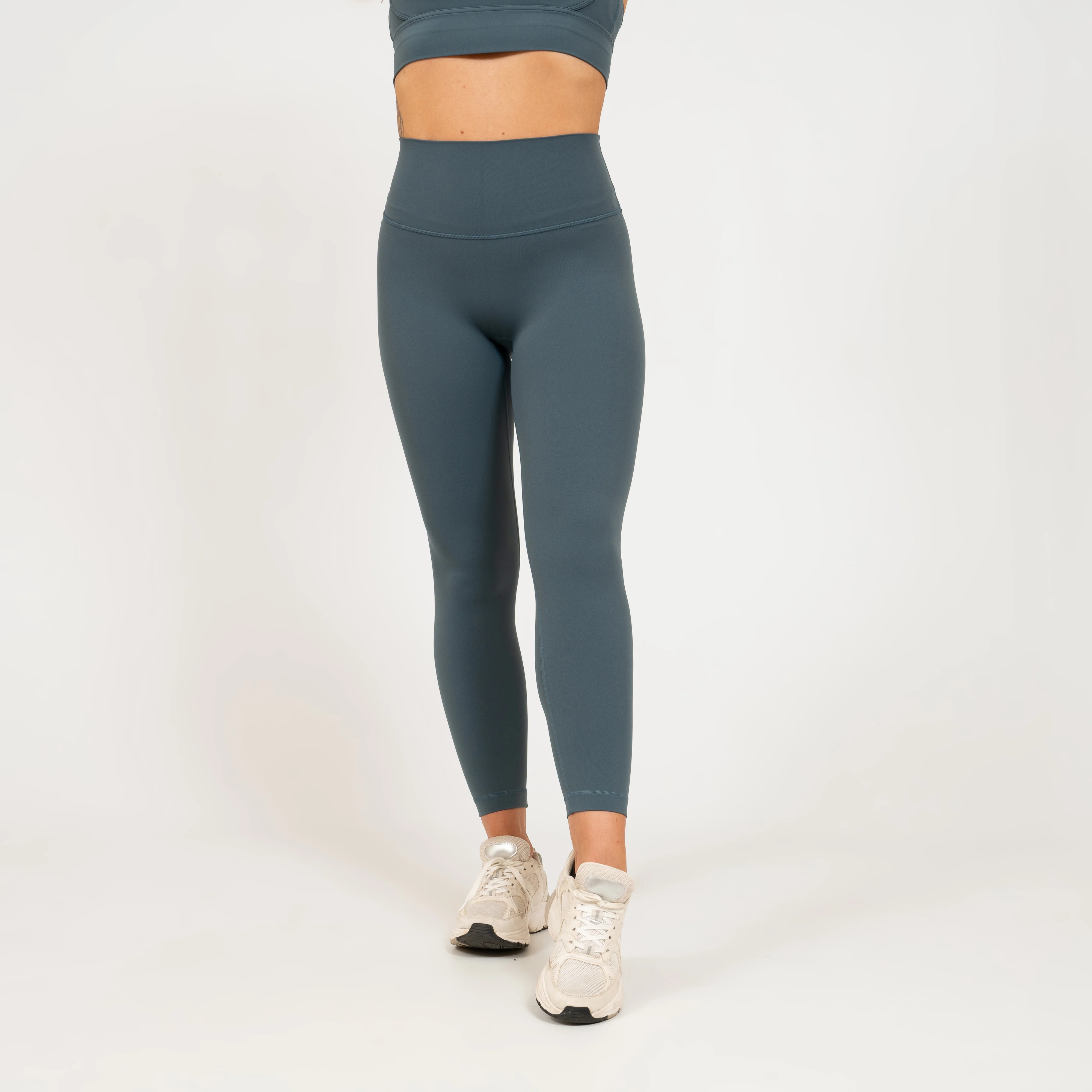 Titan Leggings - Image 16